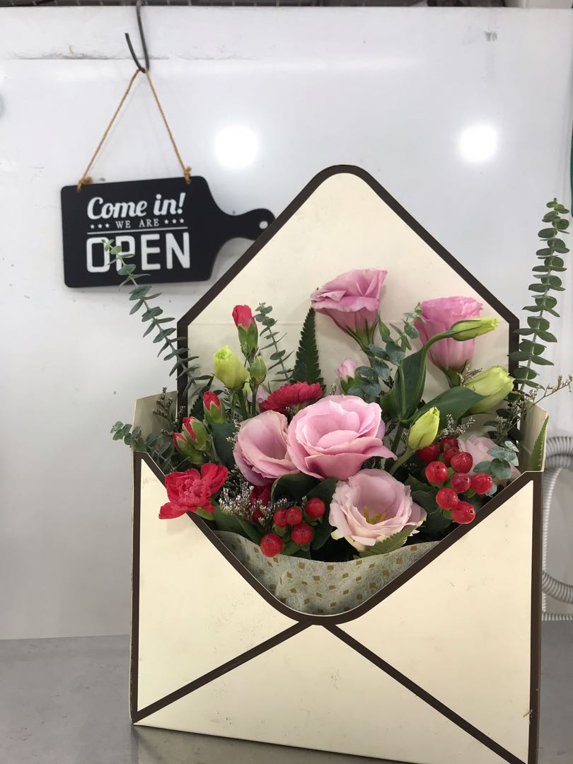 Eternal Flowers Bouquet for Sale in Toledo, OH - OfferUp