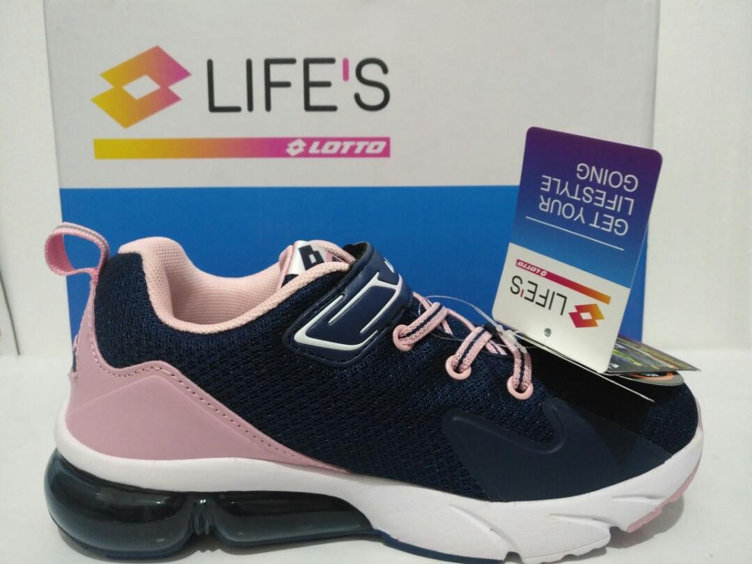 Lotto Volare Run Shoes Men s Fashion Activewear on Carousell