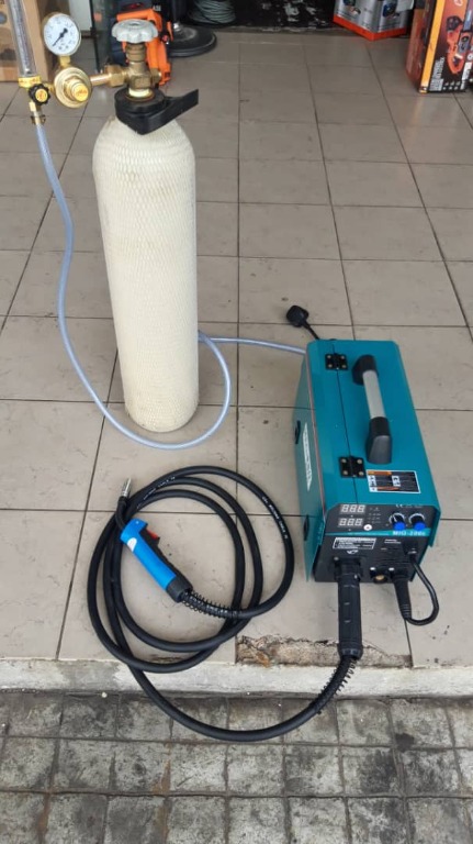 Set welding machine clearance
