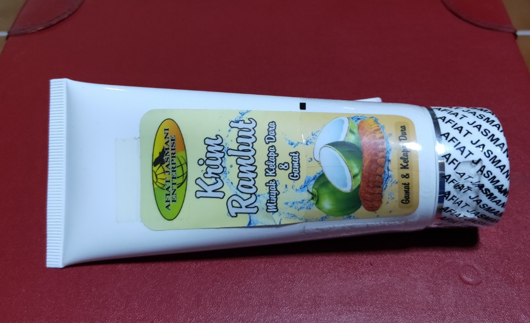 Minyak Kelapa Dara Gamat Health Beauty Hair Care On Carousell