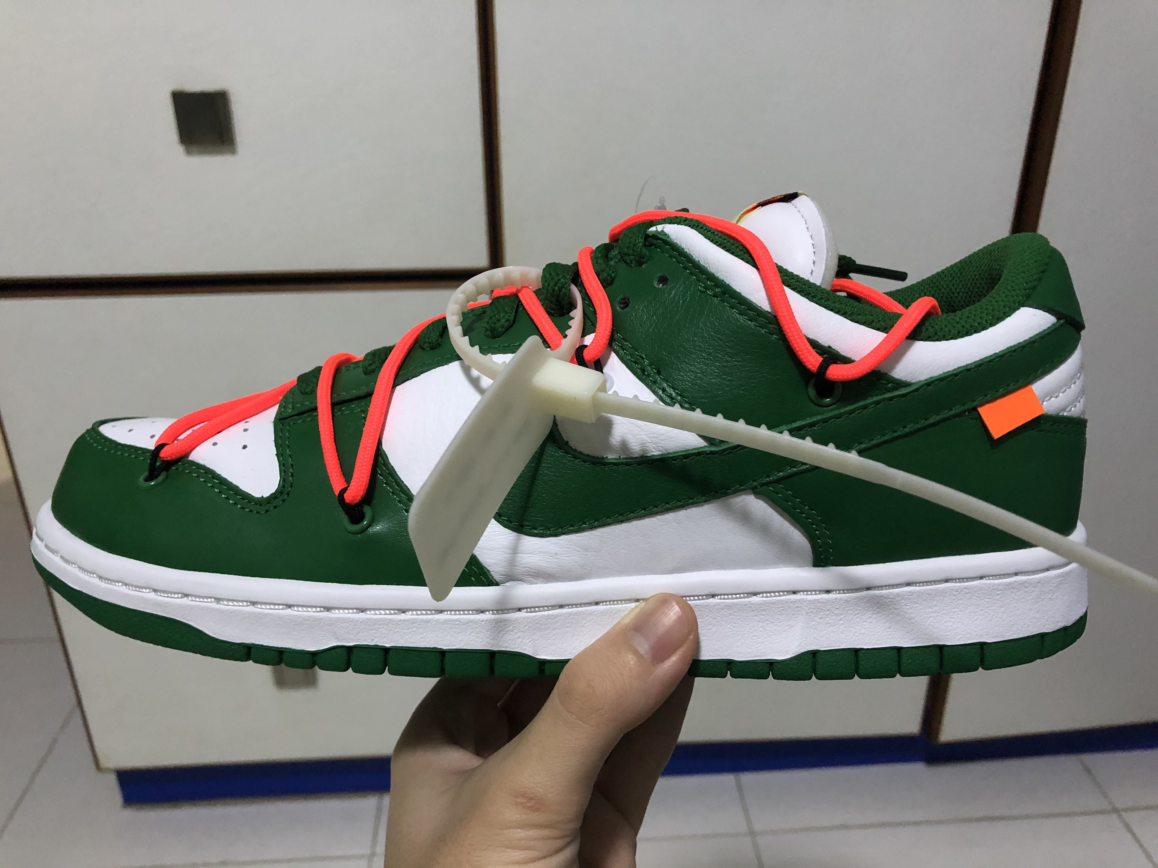 Nike Dunk Low Off-White Pine Green