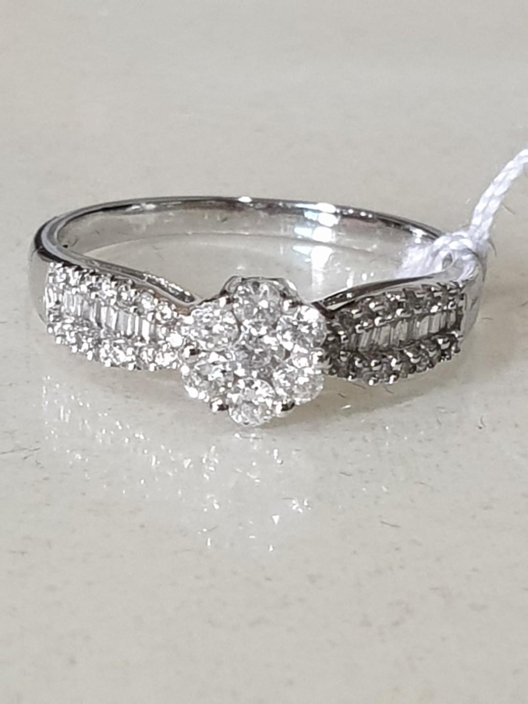 Genuine diamond rings outlet for sale
