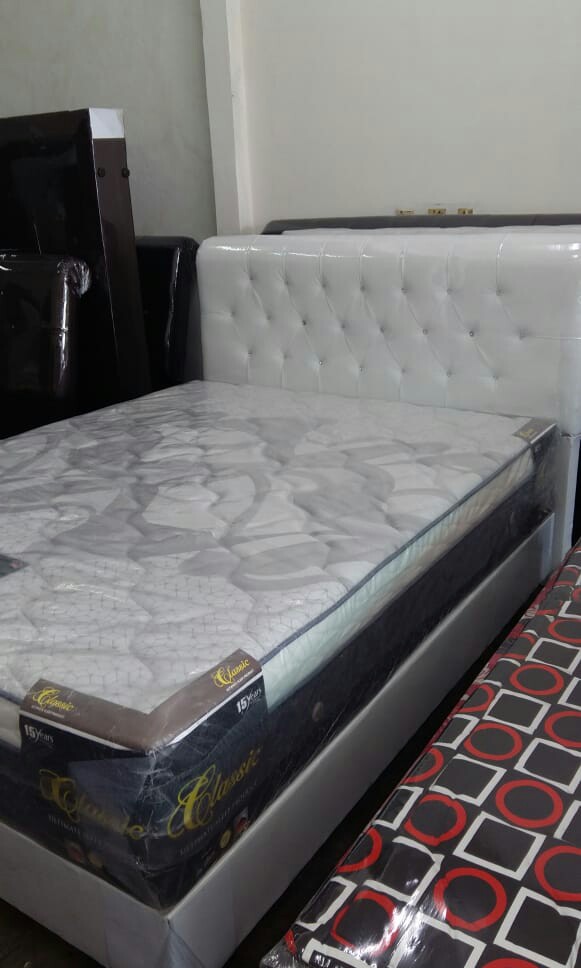 Spring Bed Classic Gold By Elite Springbed 160x200 Full Set Perabotan Rumah Di Carousell