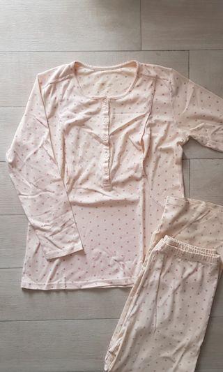 Clothes: Mamaway Maternity nursing jammies pajama