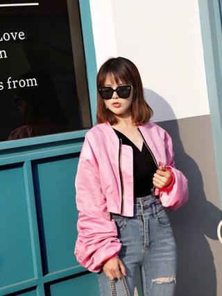 (Category: ) located in . Submitted by _lightning (Listing ID 268776468, Image 1). Description: .