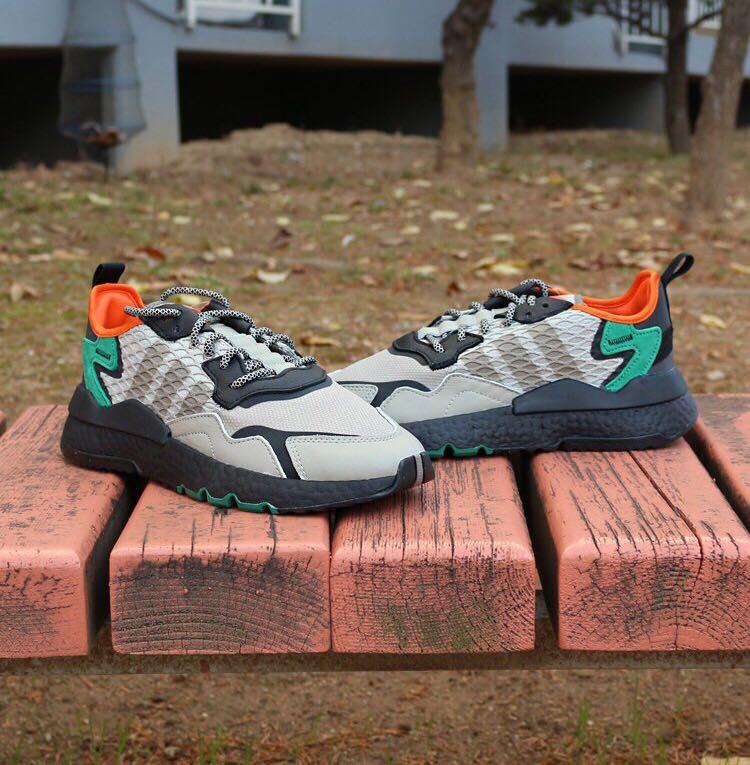 Adidas nite jogger 2025 sesame black & green