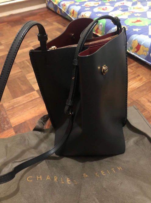 Charles & Keith (Category: Purses & Pouches) located in Baliuag. Submitted by laraphil (Listing ID 268715502, Image 1). Description: Used once only almost new pa!!!! Sobra kinis pa halata naman sa pics. With dust bag. Bought in Sm pampanga. Original price is 4,799 Rfs: change of heart. Need cash. Dami ko nadin bags. .