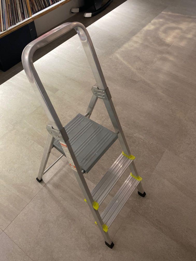 Free Aluminum step ladder 1 meter 3 feet Furniture Home Living