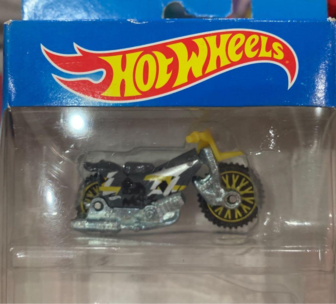 Hot Wheels Tred Shredder Motorcycle Xgames 5 pack, Hobbies & Toys