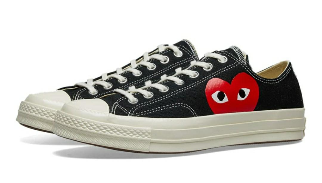 black cdg converse