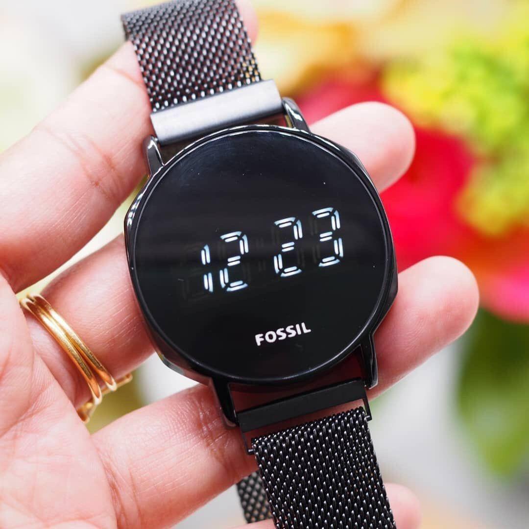 Fossil best sale touch screen