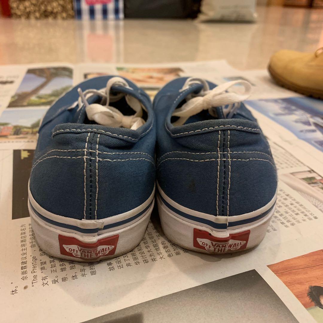 Girls navy blue vans sales