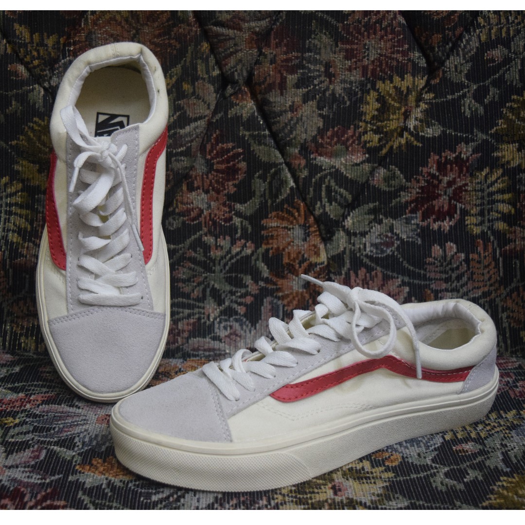 White vans deals with red line