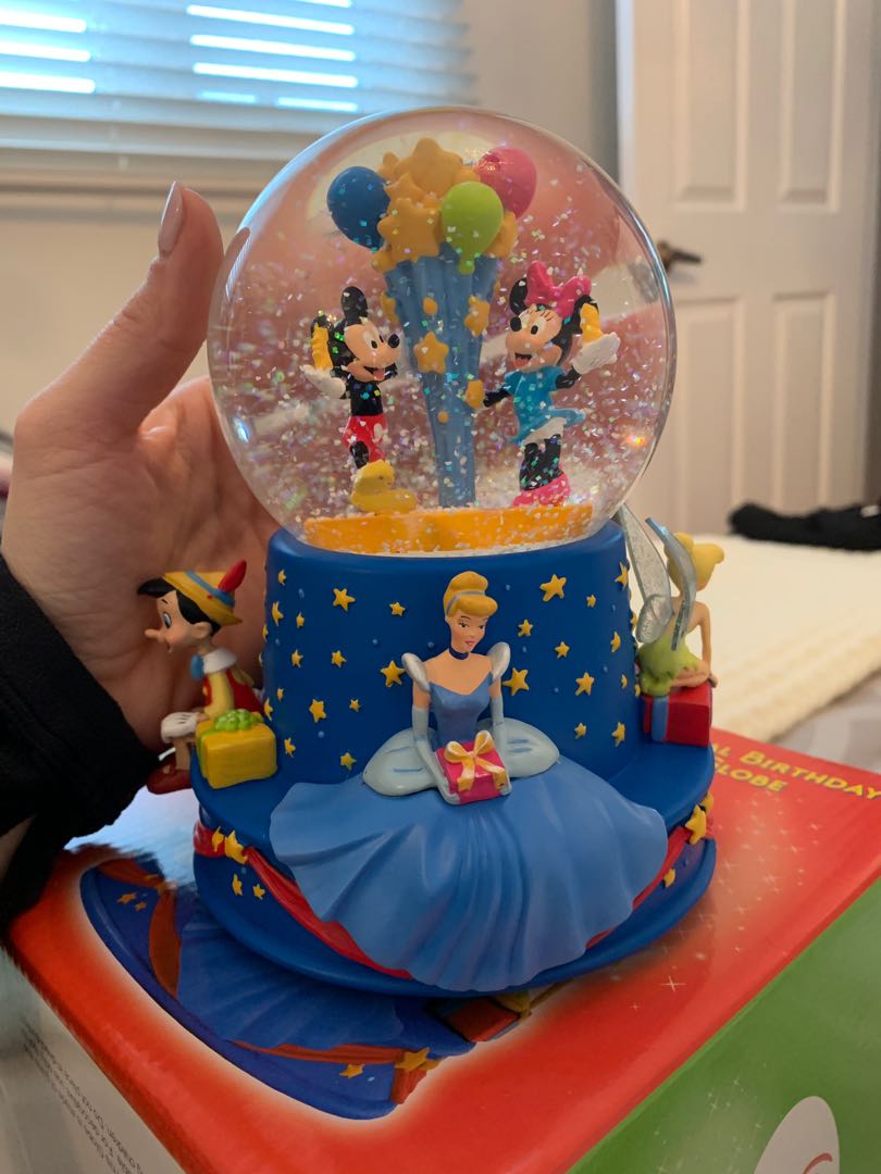 Walt Disney Musical Birthday Snow Globe