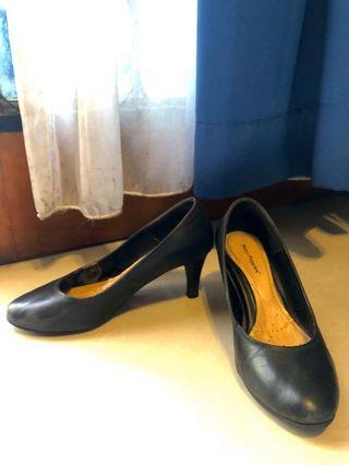YEAR END SALE! HushPuppies Shoes