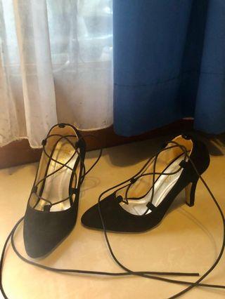 YEAR END SALE! Women Shoe Black