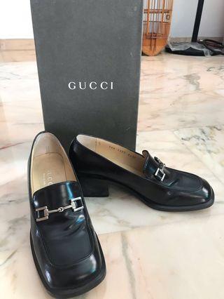 gucci loafers 219