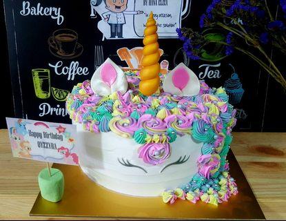 Unicorn cake