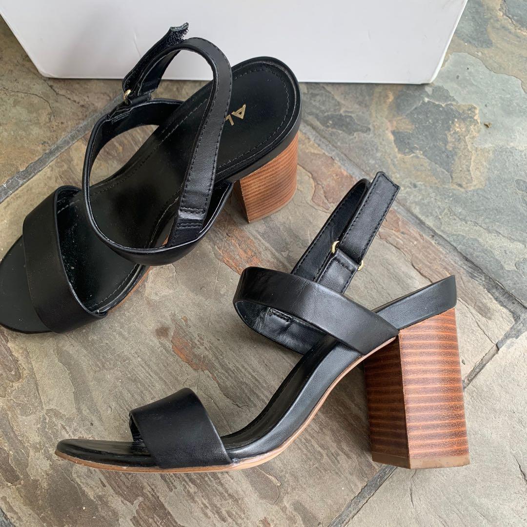 Aldo wooden heels best sale
