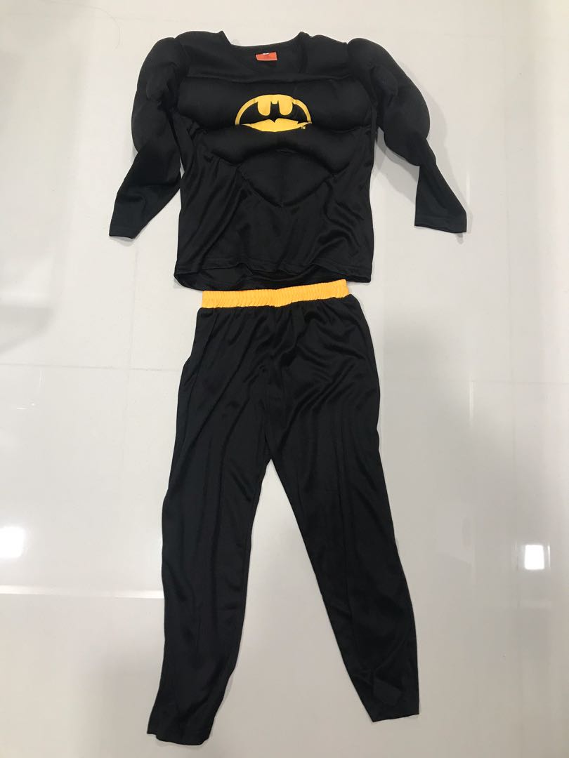 batman costume, Babies & Kids, Boys' Apparel, 4 to 7 Years on Carousell