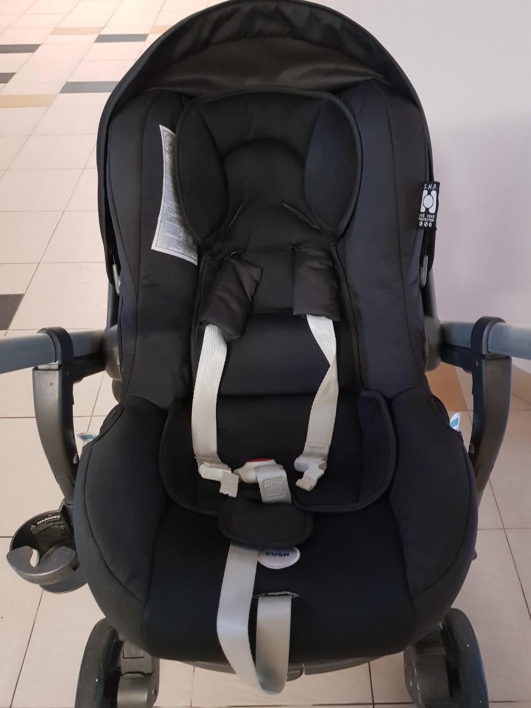 Inglesina Car Seat Huggy Multifix, Babies & Kids, Going Out, Car Seats on  Carousell