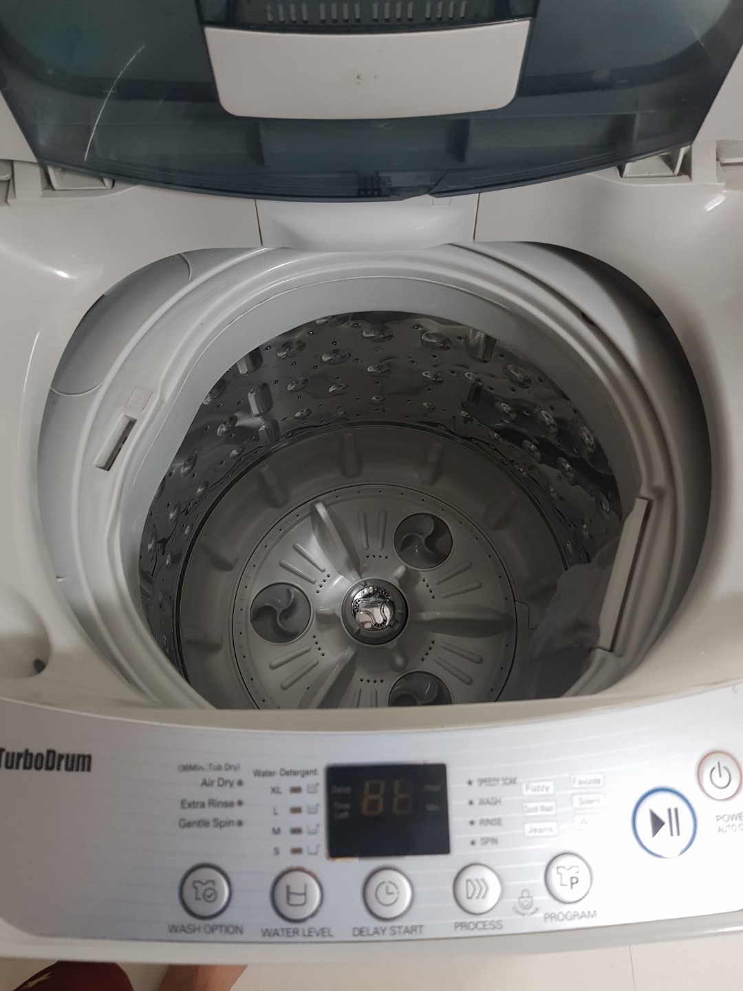 LG 6.5kg Turbo Drum Washing Machine, TV & Home Appliances, Washing Machines and Dryers on Carousell