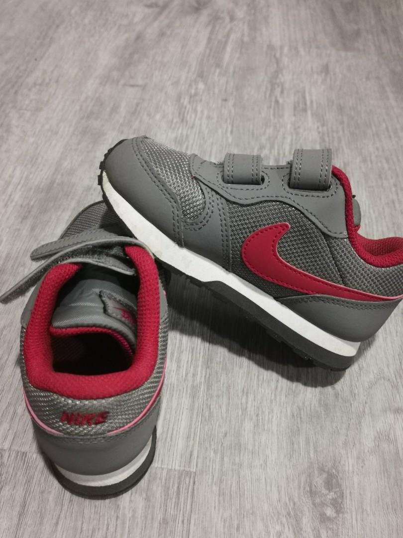 nike velcro strap sneakers