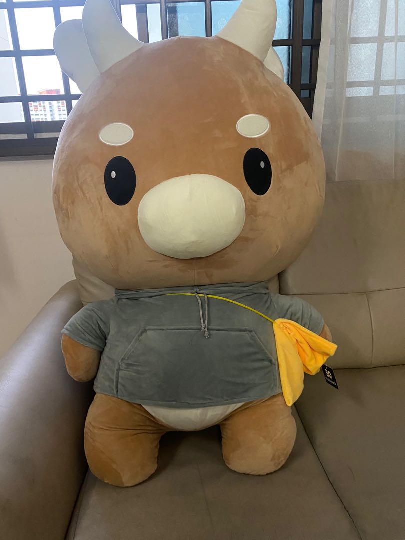 whats wrong with secretary kim plush