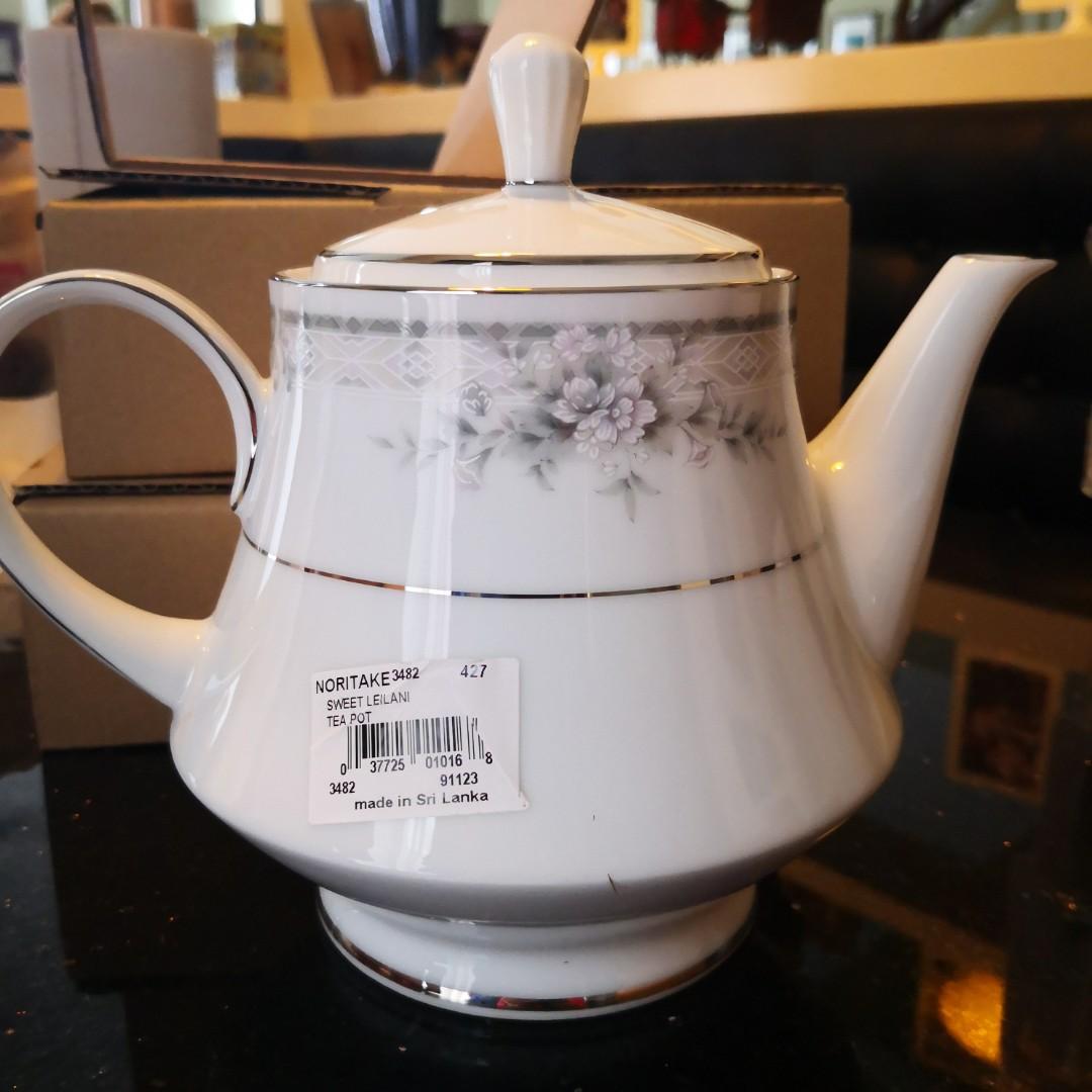 Price Reduced 21 pieces new Noritake tea set for sale Furniture
