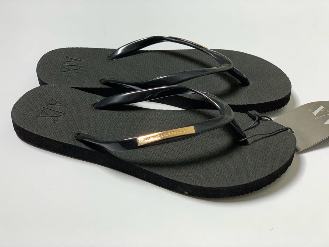 Armani exchange 2025 flip flops