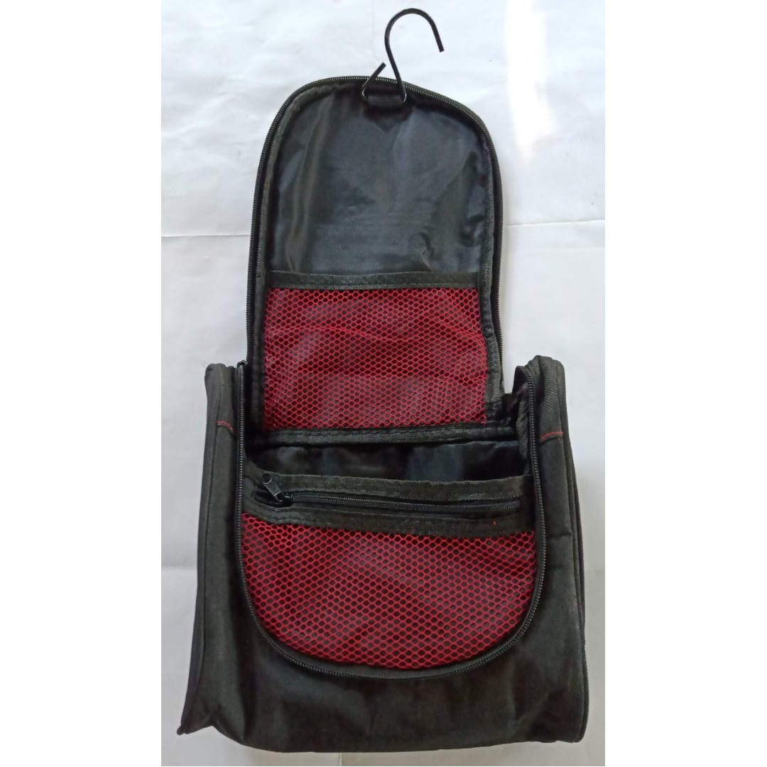dopp toiletry bag