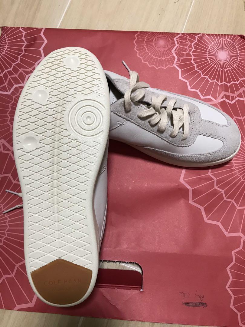 Grand crosscourt turf best sale sneaker