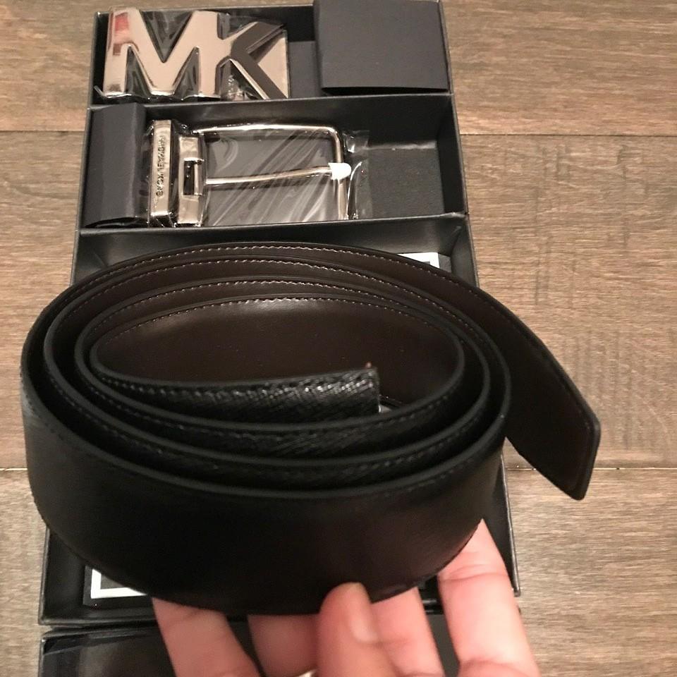 READY STOCK  100 AUTHENTIC  BRAND NEW Michael Kors Men Cut to Size  Reversible Dress Belt 34mm Leather Black Brown 36T8LBLY9L Mens Fashion  Watches  Accessories Belts on Carousell