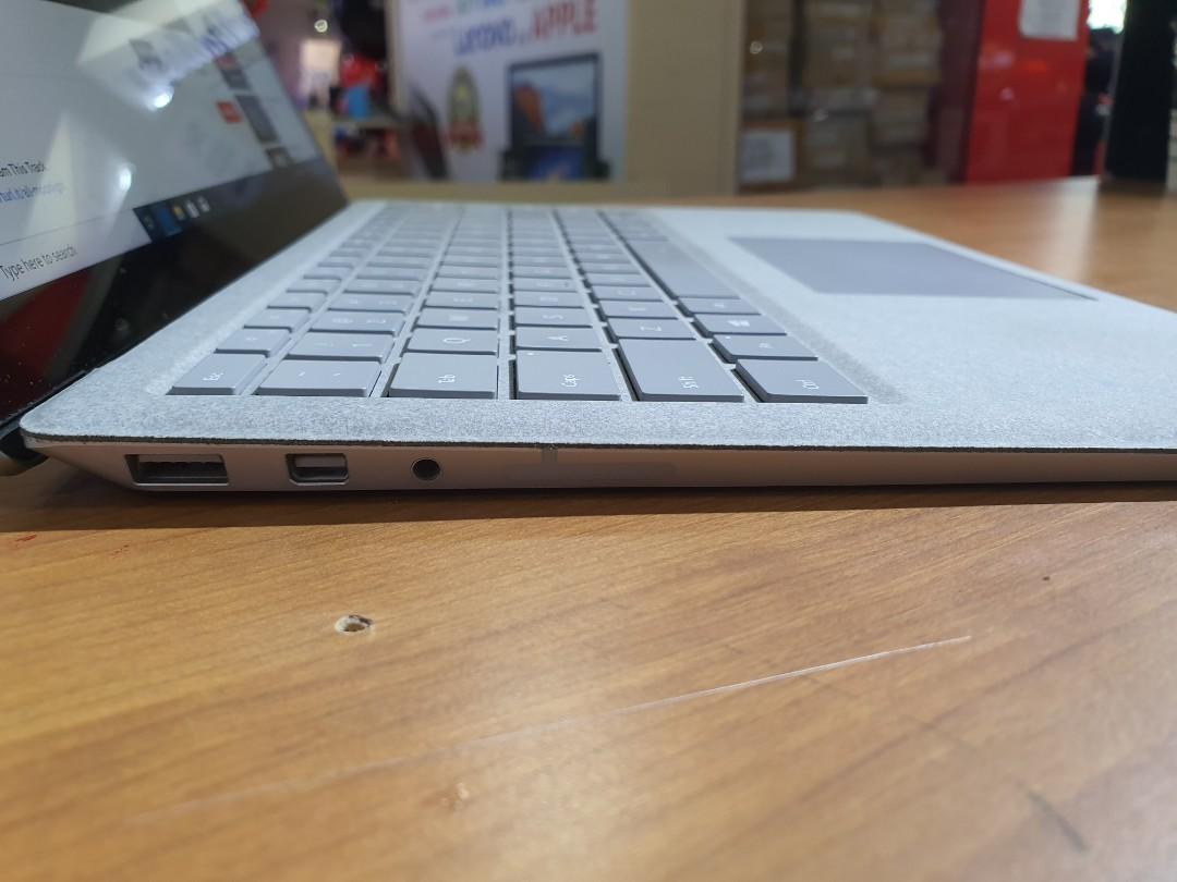 Microsoft Surface Laptop Gen 1, Mobile Phones & Gadgets, Tablets