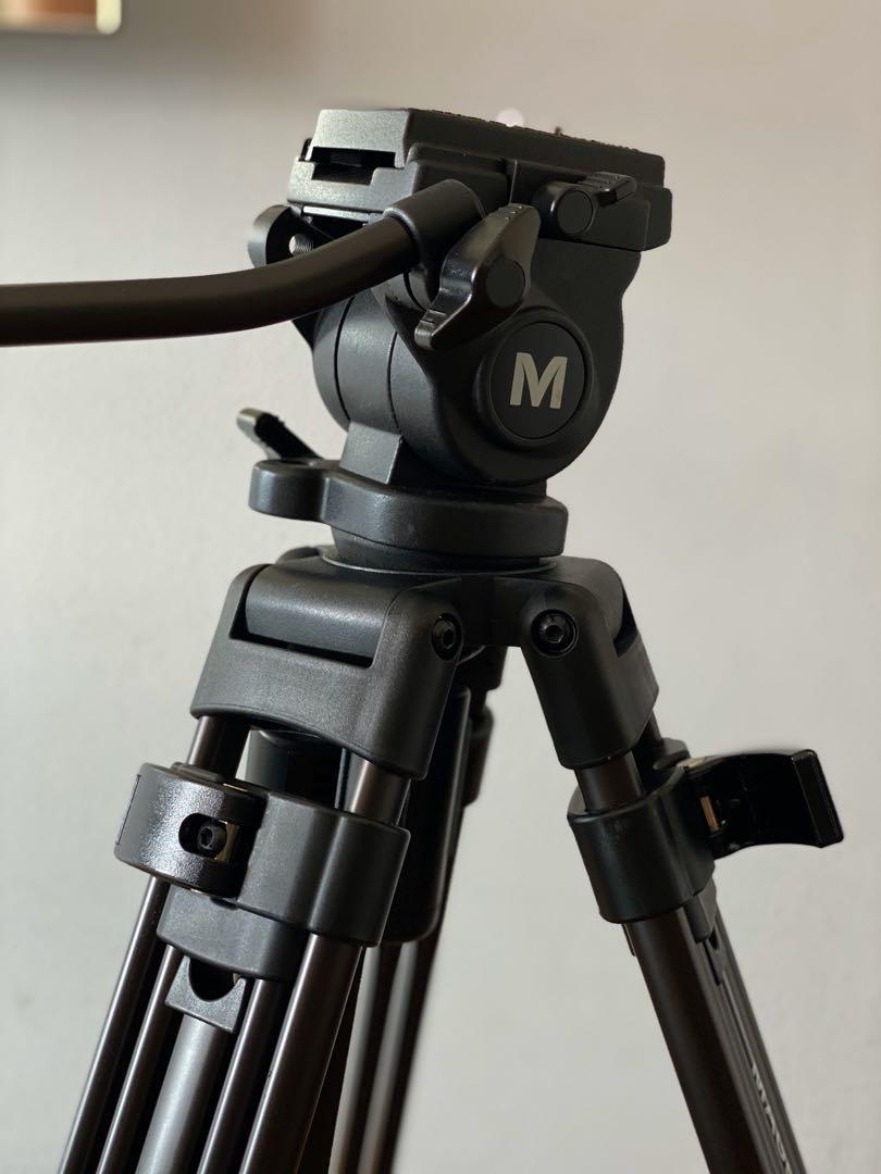 Mint Condition Magnus Vt 4000 Best Budget Video Tripod Carrying Case Photography Photography Accessories Tripods Monopods On Carousell