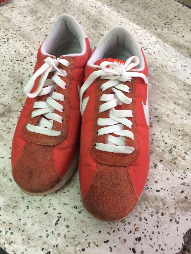 Nike cortez tag 2025