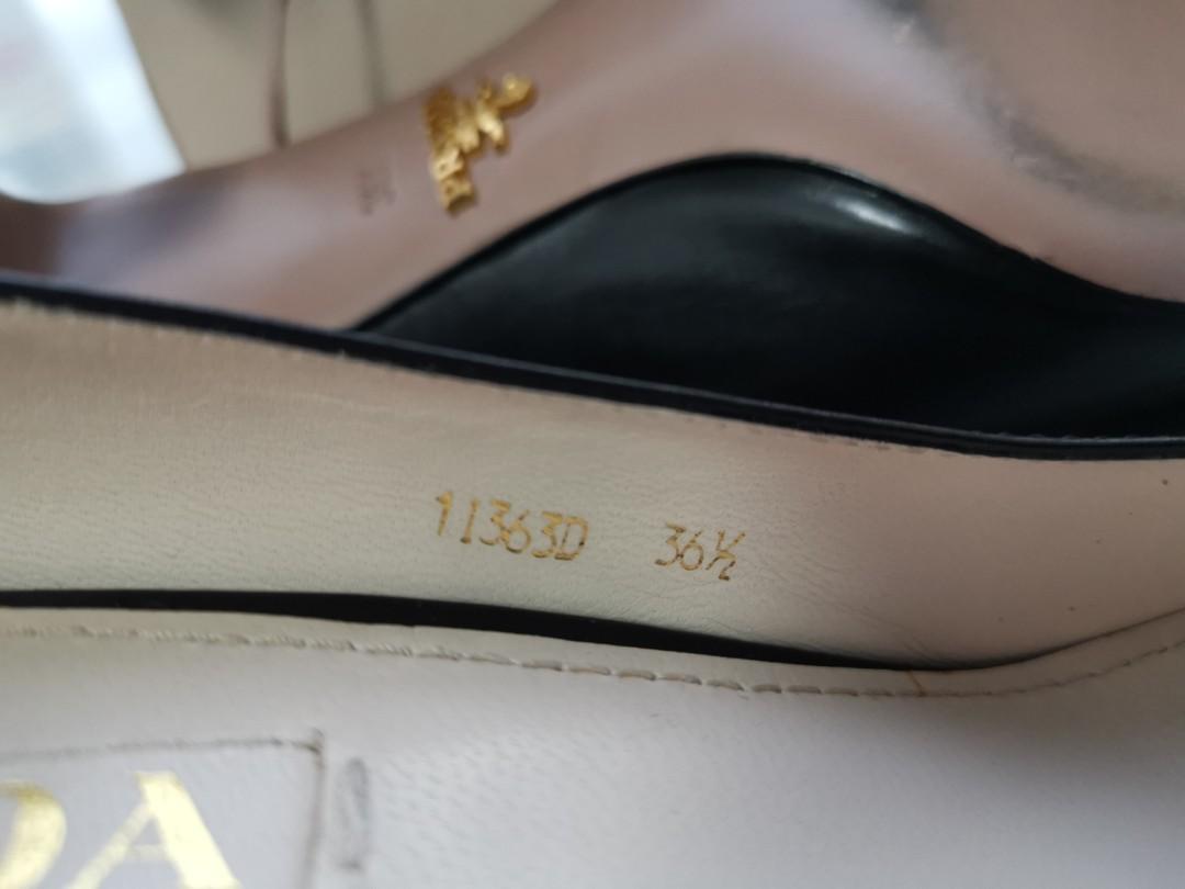 Prada （分類：手袋及銀包）位於 Hong Kong。 由 imeow 提交（商品編號 269072283，圖片 3）。簡介： 100% Authentic. A nice pair of shoes 90% new.。