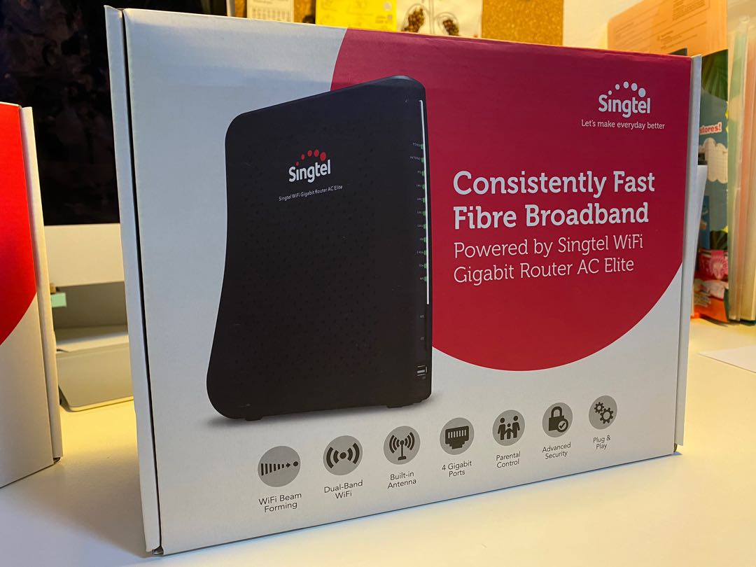 Singtel WiFi Gigabit Router AC Plus, Computers & Tech, Parts