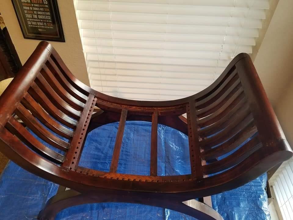 Solihiya repair (Category: Sofas) located in Quezon City. Submitted by villaarcaupholstery (Listing ID 269103821, Image 3). Description: .
