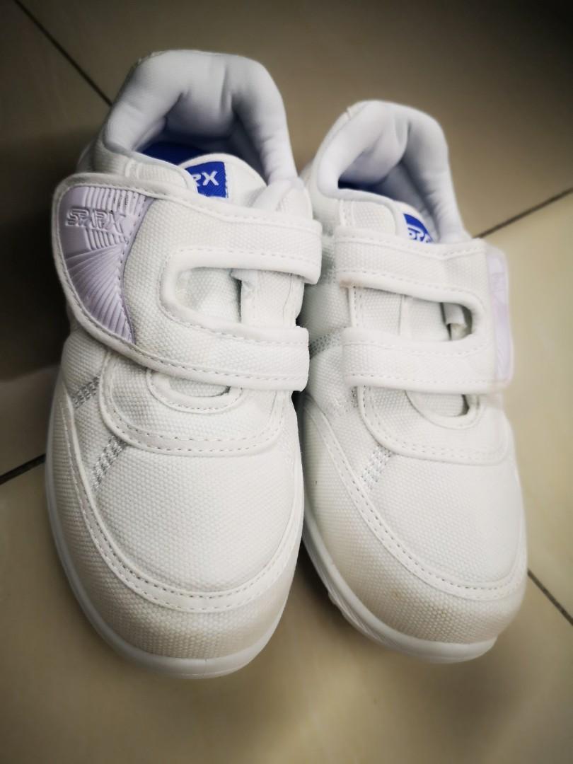 Bata sparx hot sale school shoes