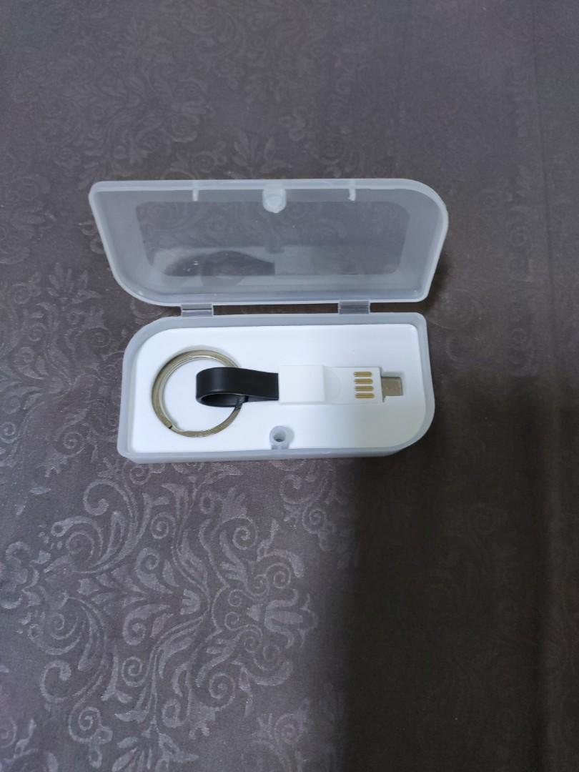 USB Type C charging cable (Category: Chargers & Cables) located in Singapore. Submitted by demonbuster (Listing ID 269123750, Image 3). Description: Unique key chain-like USB charging cable. Type C..