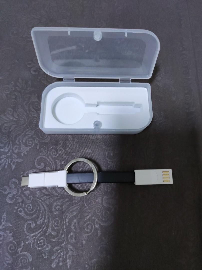 USB Type C charging cable (Category: Chargers & Cables) located in Singapore. Submitted by demonbuster (Listing ID 269123750, Image 2). Description: Unique key chain-like USB charging cable. Type C..