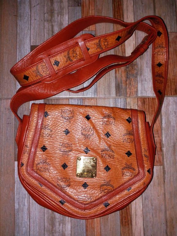 Vintage Mcm Crossbody Bag, Luxury, Bags & Wallets on Carousell