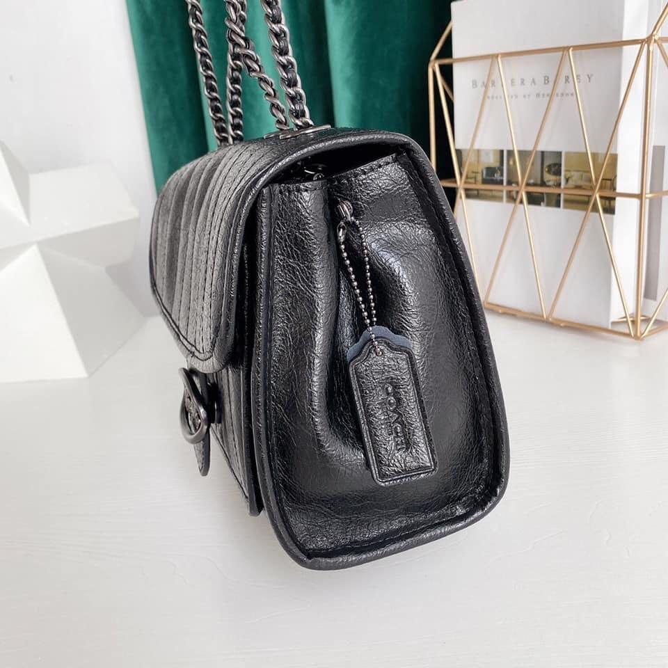 Coach melody shoulder bag with sale quilting