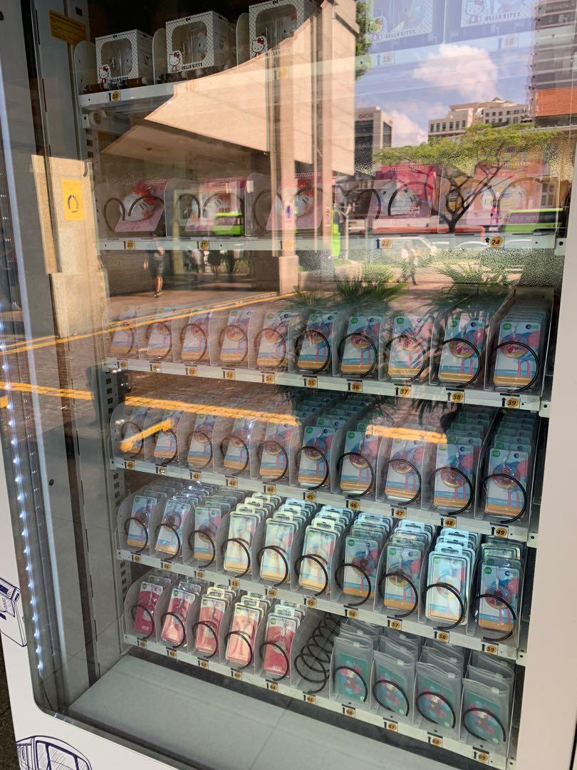 Ezlink charm / card vending machine, Announcements on Carousell