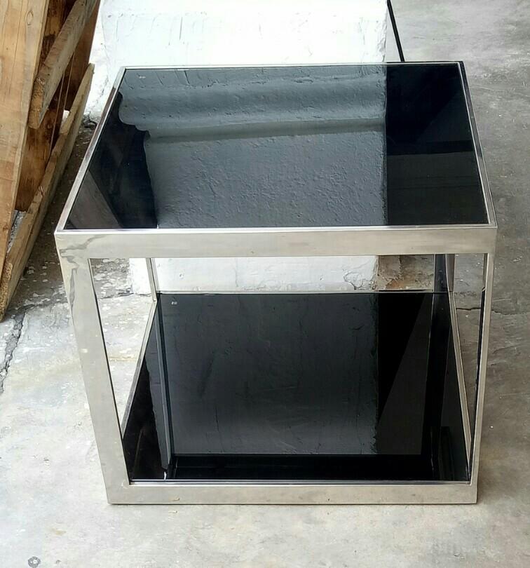 Coffee Table (Category: Tables & Sets) located in Singapore. Submitted by sunday8732 (Listing ID 269266271, Image 1). Description: Coffee table $35 each Stainless Steel stand Black glass top and base Dim 60 Height 50cm Qty: 7 Sold 4. Balance 3. Cash deal..