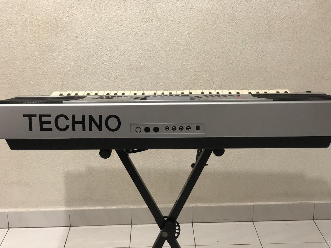 Techno 61 Key Digital Electronic Piano Keyboard + Keyboard Bag