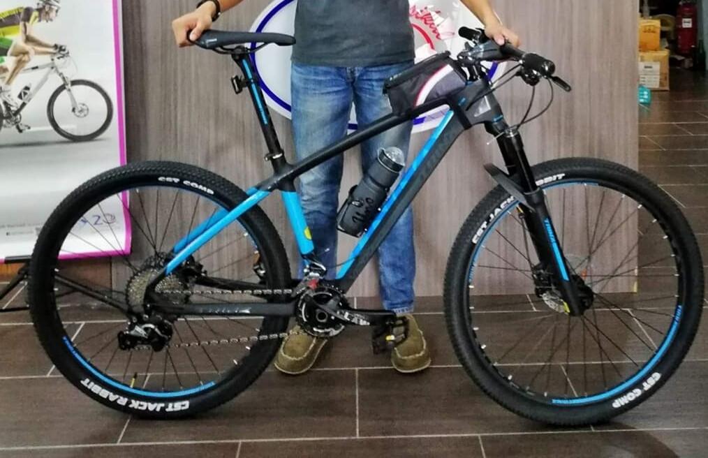 Trinx hotsell v1200 elite
