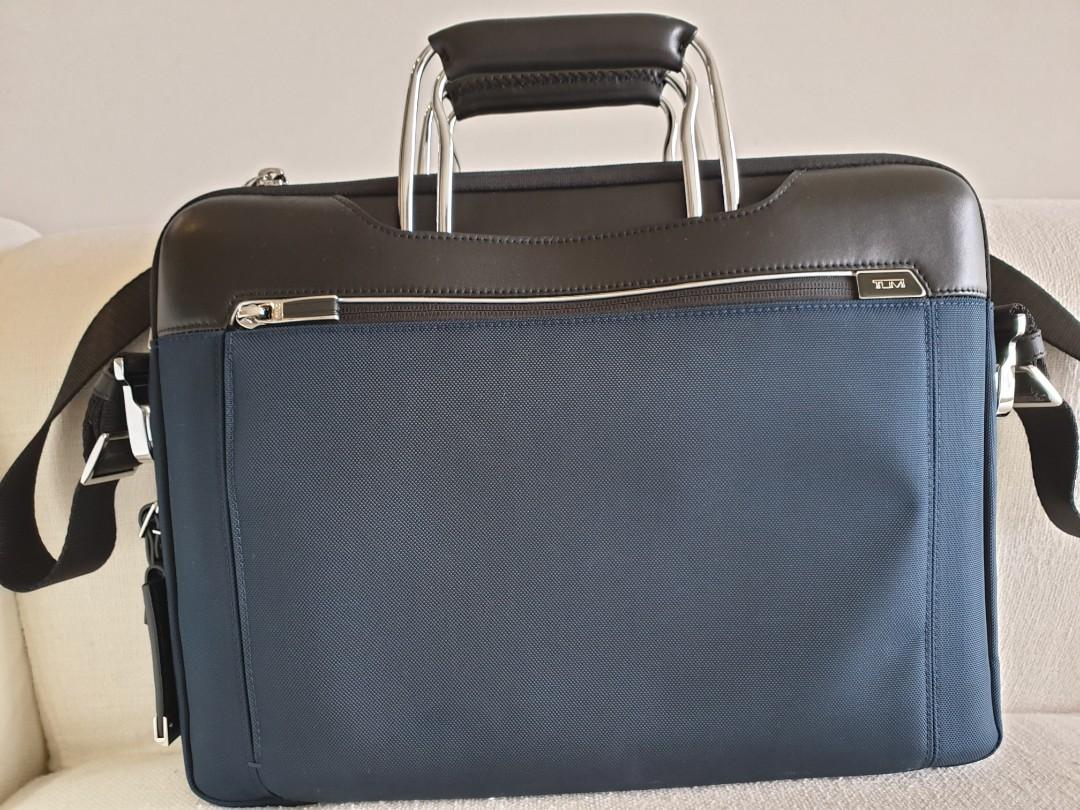Tumi hamilton slim brief navy on sale