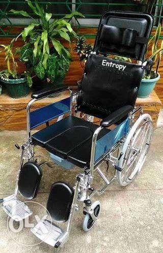 Single Layer Reclining Commode Wheelchair